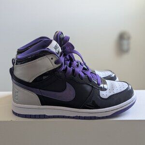 Nike Big Nike High Le Sneakers 2009 Collectible Rare Vintage